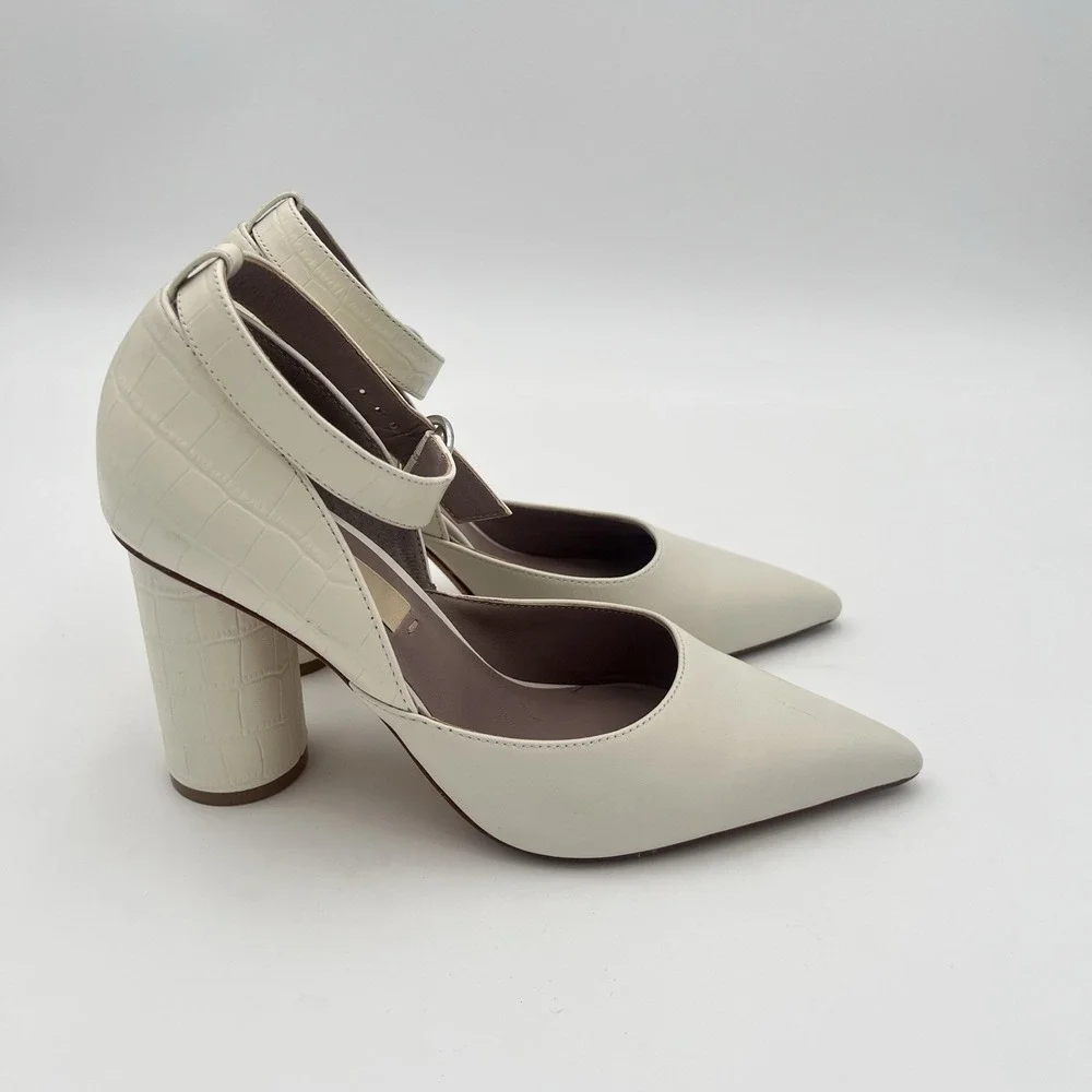 DELTAN Women's Cream Ivory Pointed Toe Ankle Strap Block Heel Shoes Size 7